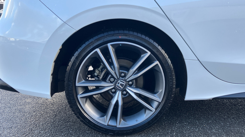 Honda Civic 2.0 eHEV Advance 5dr CVT Hybrid Hatchback